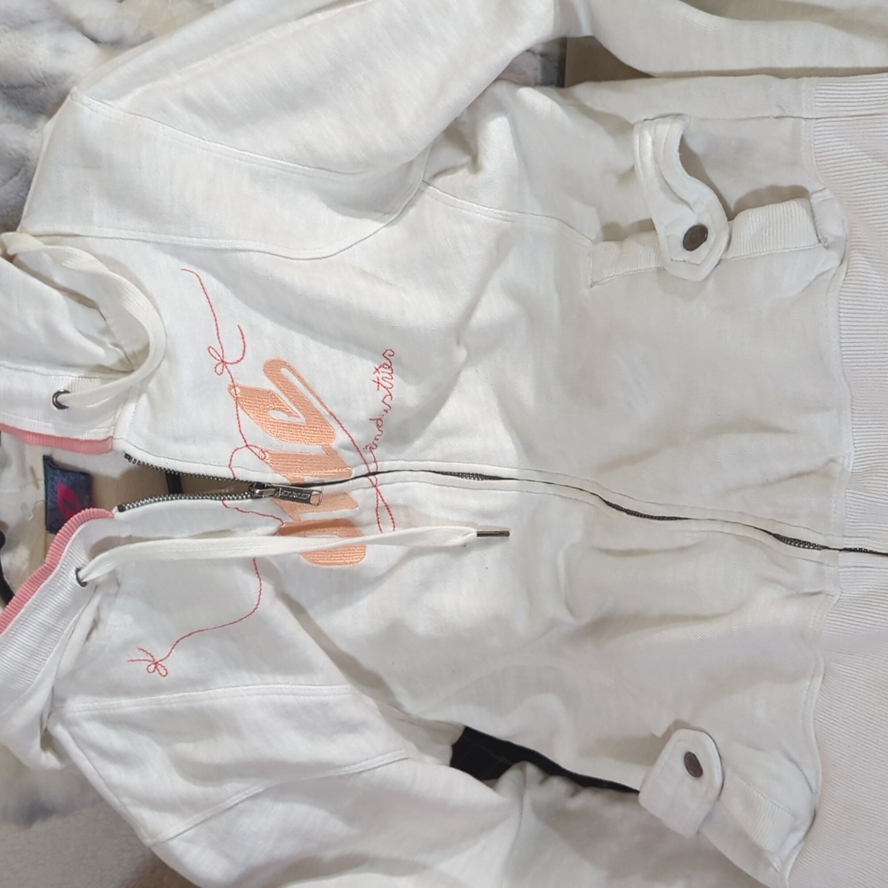 Pullover zipper hoodie